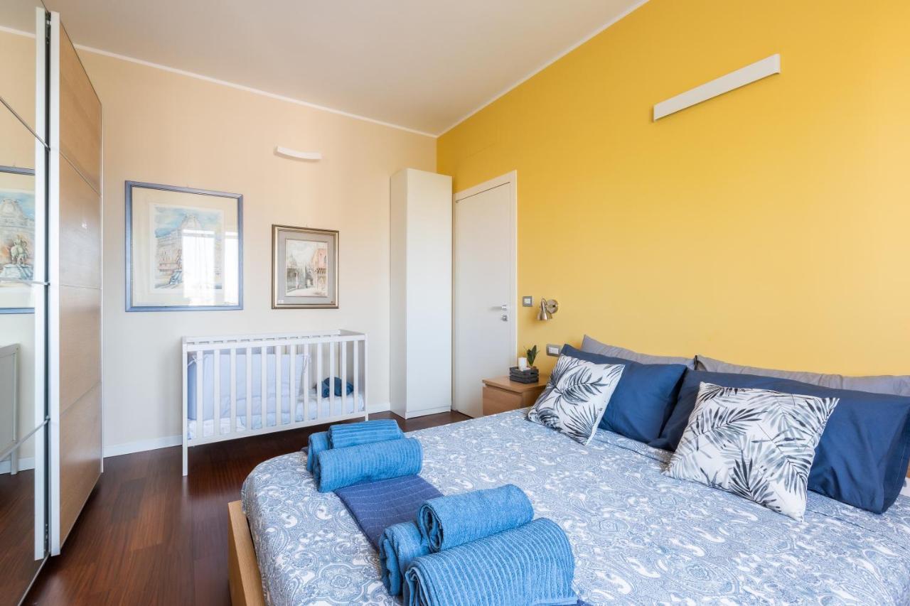 Rosselli 13 Milan Apartment Luaran gambar