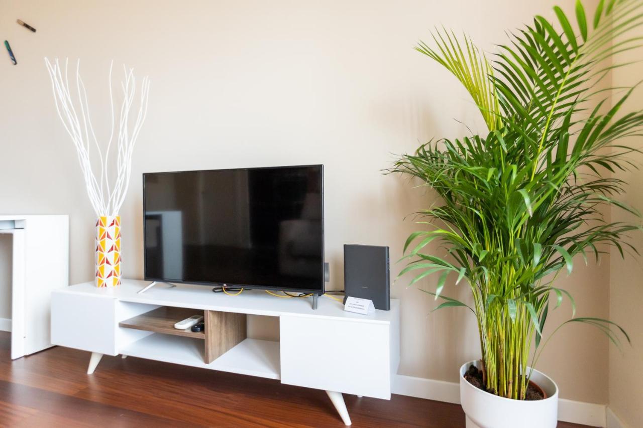 Rosselli 13 Milan Apartment Luaran gambar