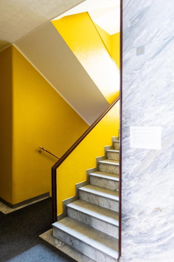 Rosselli 13 Milan Apartment Luaran gambar